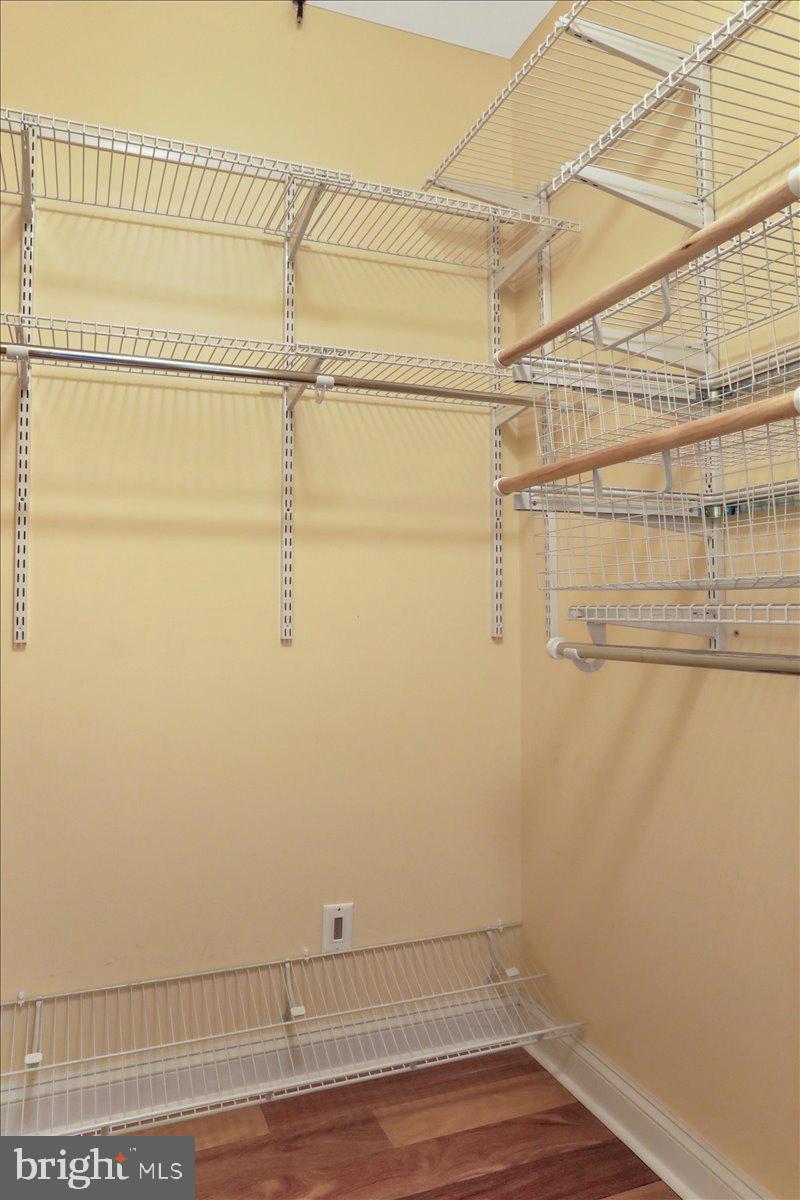 OAK LANE ESTATES - Residential