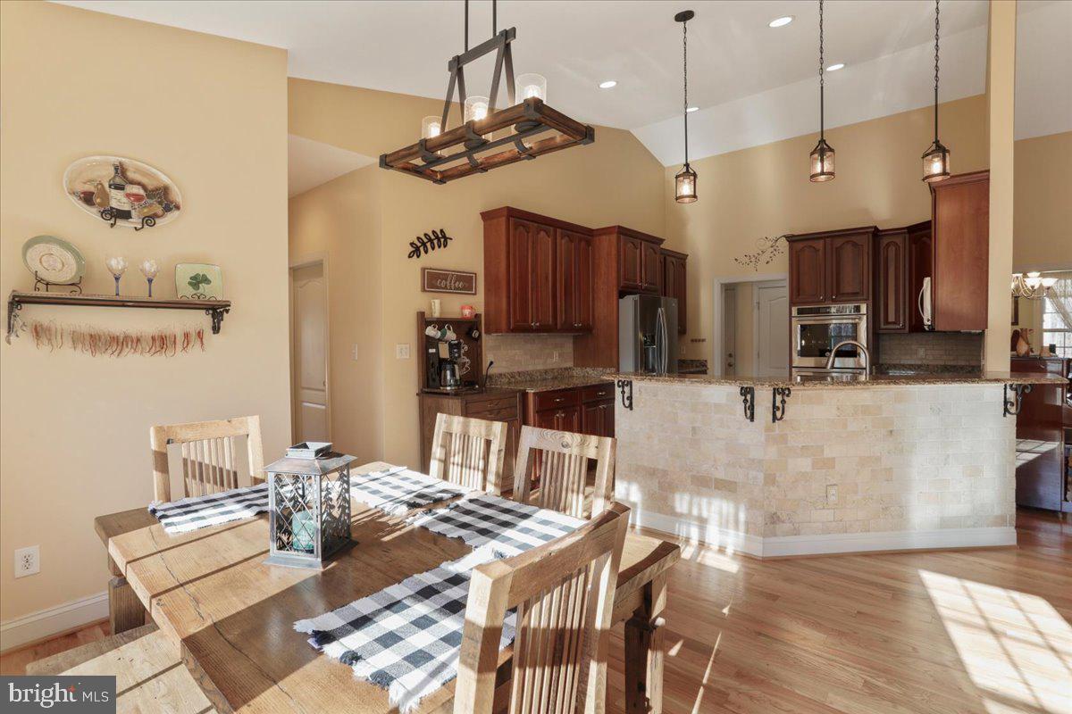 OAK LANE ESTATES - Residential