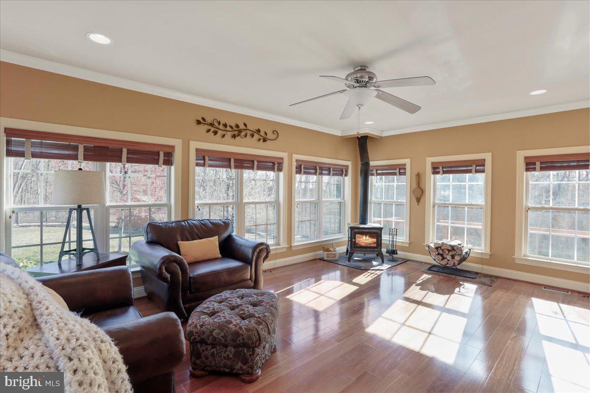 OAK LANE ESTATES - Residential