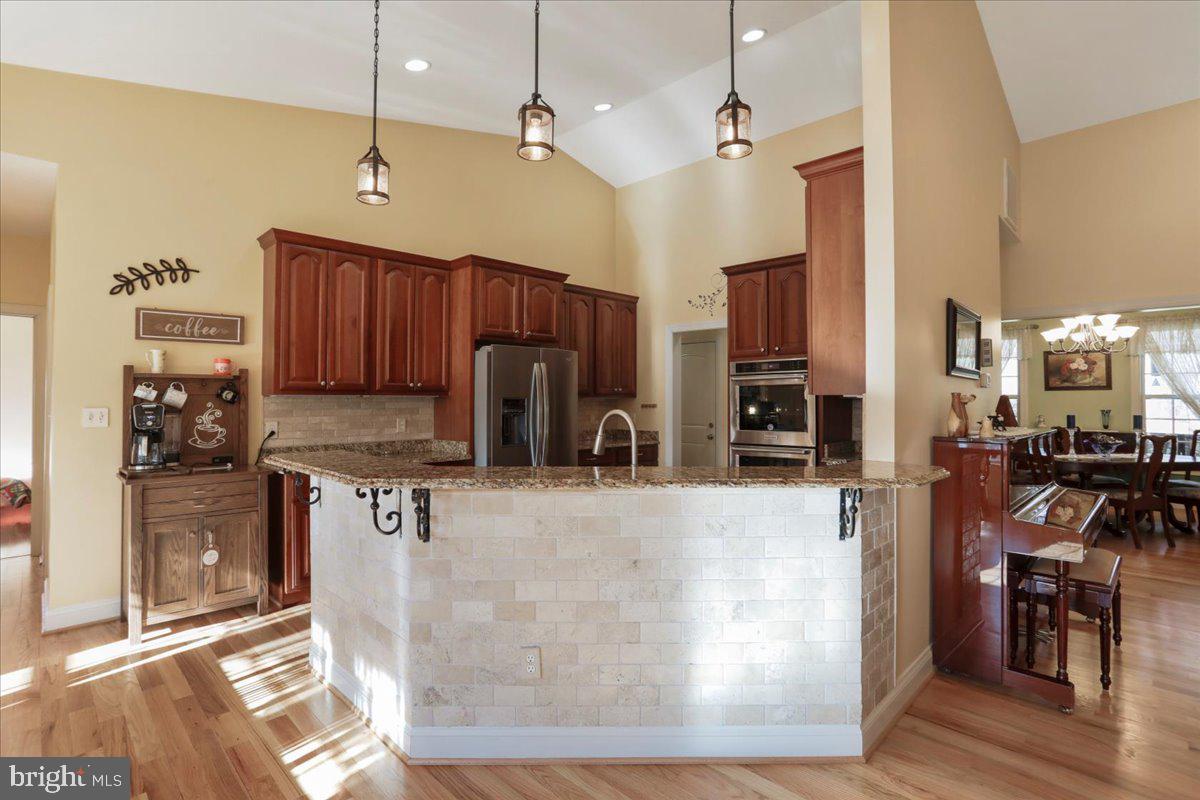 OAK LANE ESTATES - Residential