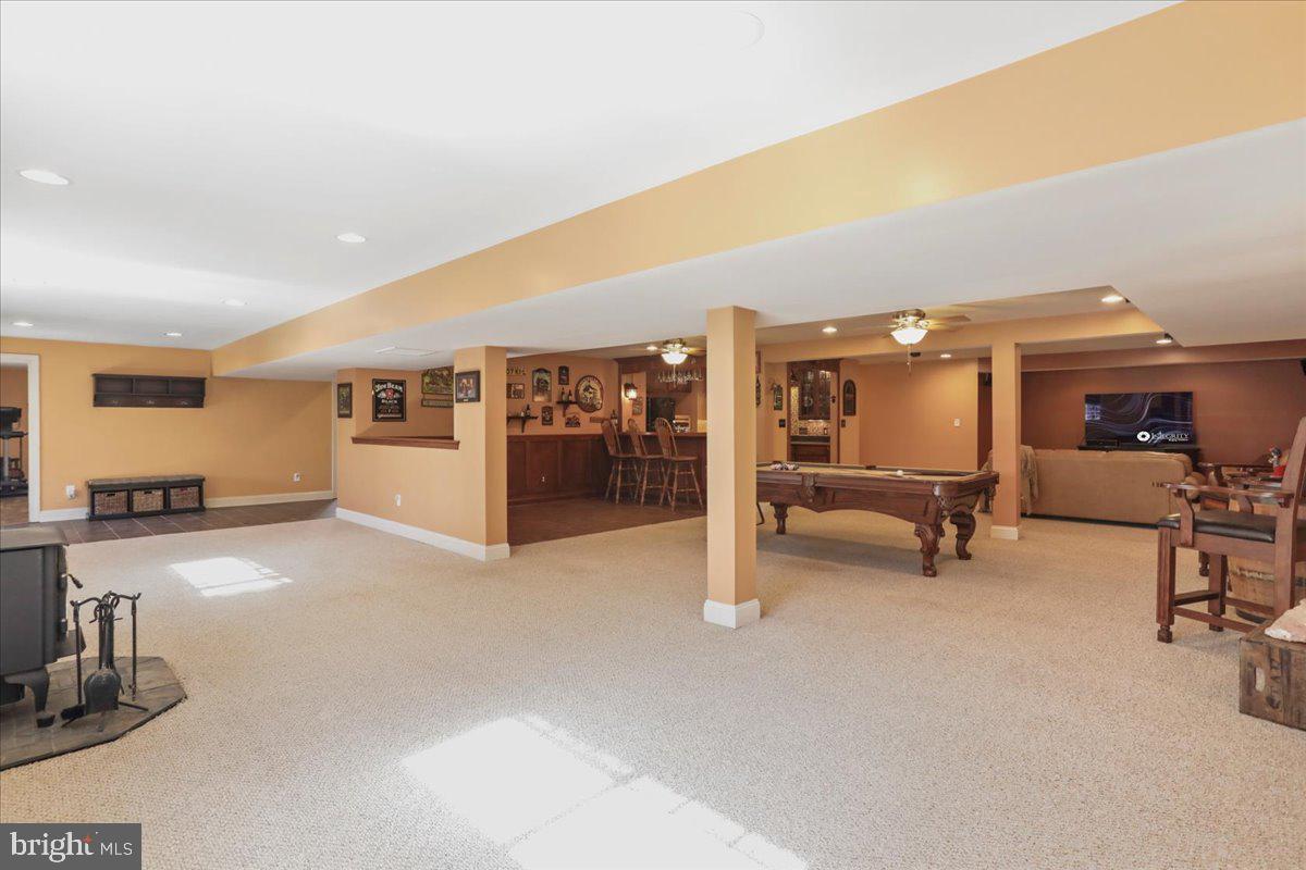 OAK LANE ESTATES - Residential