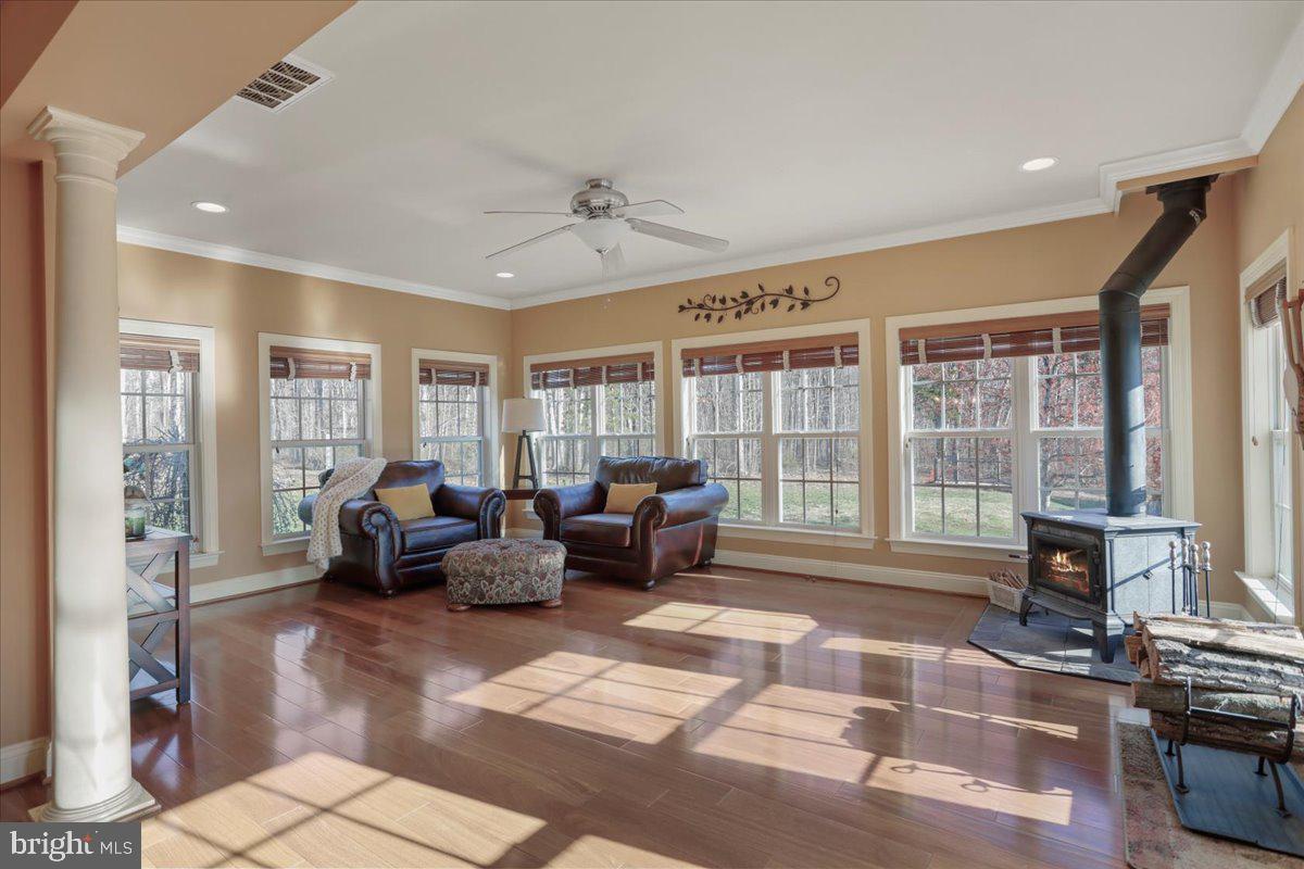 OAK LANE ESTATES - Residential