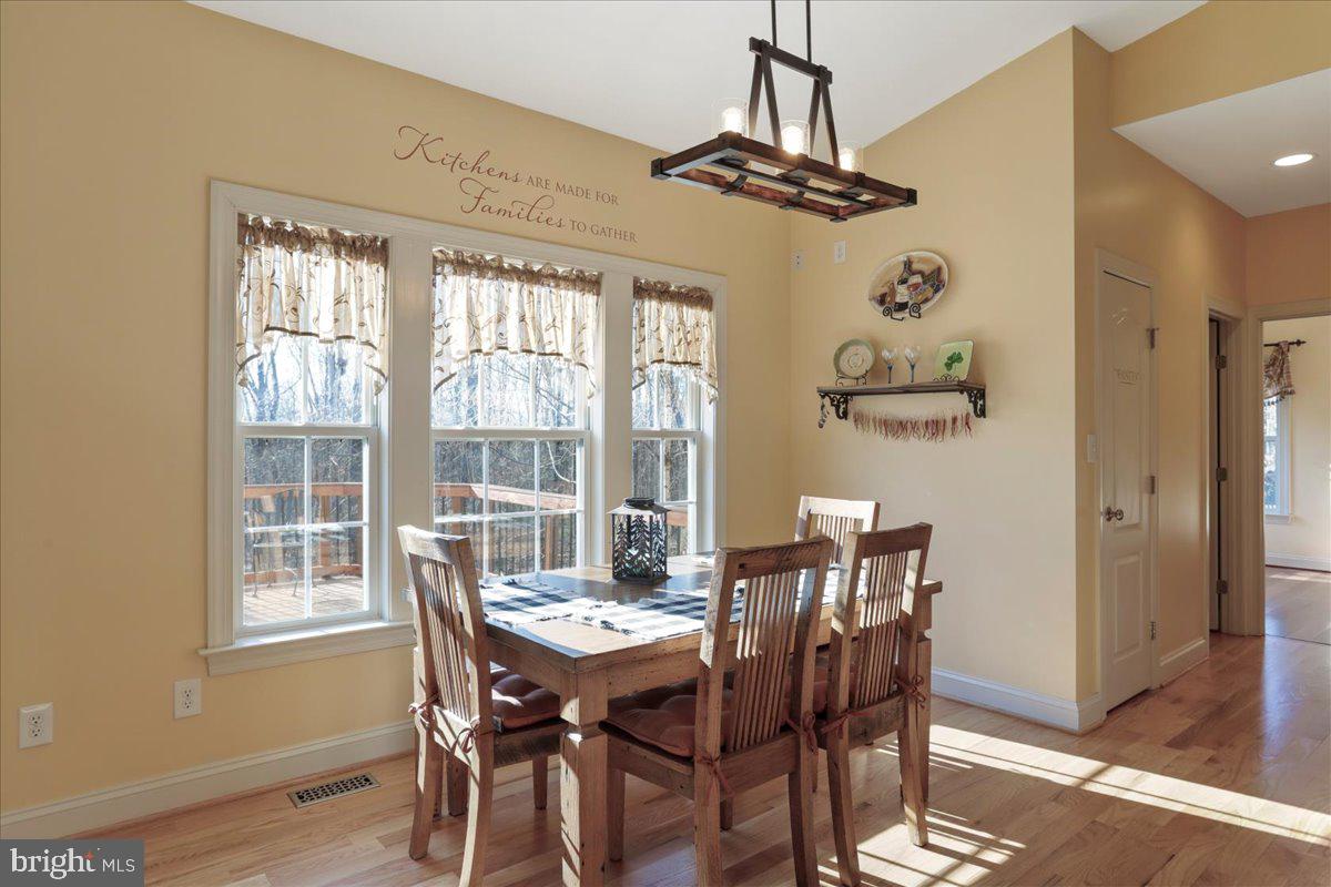 OAK LANE ESTATES - Residential