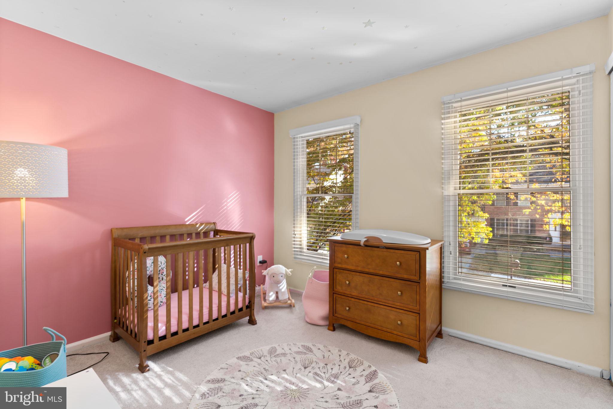 HUNT MEADOW - Residential