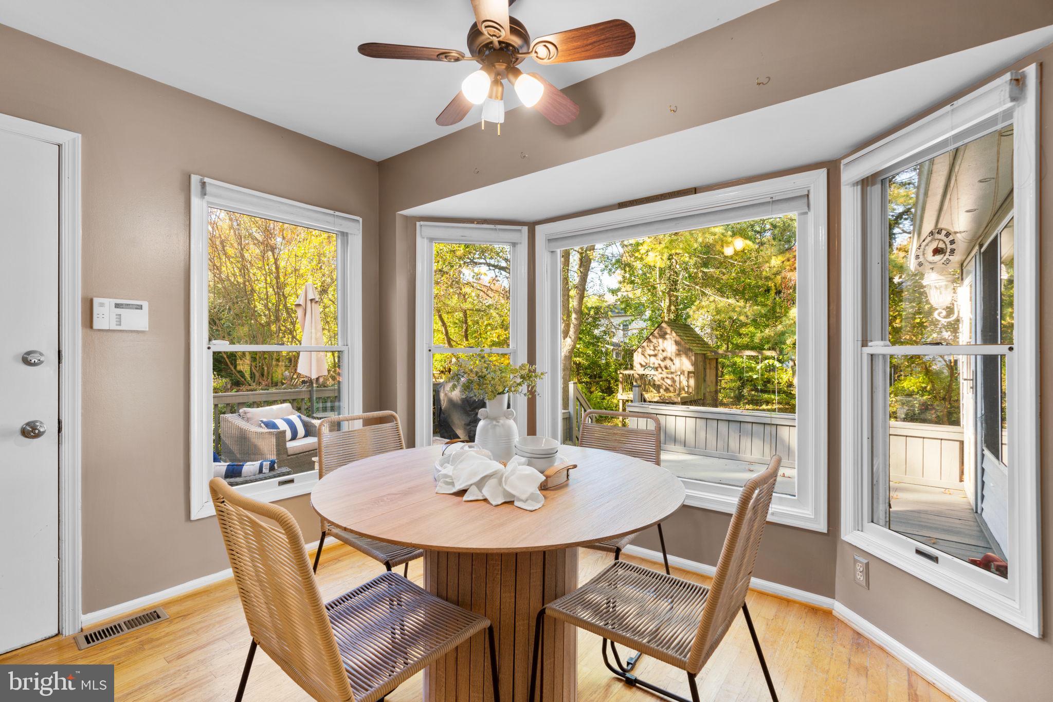 HUNT MEADOW - Residential