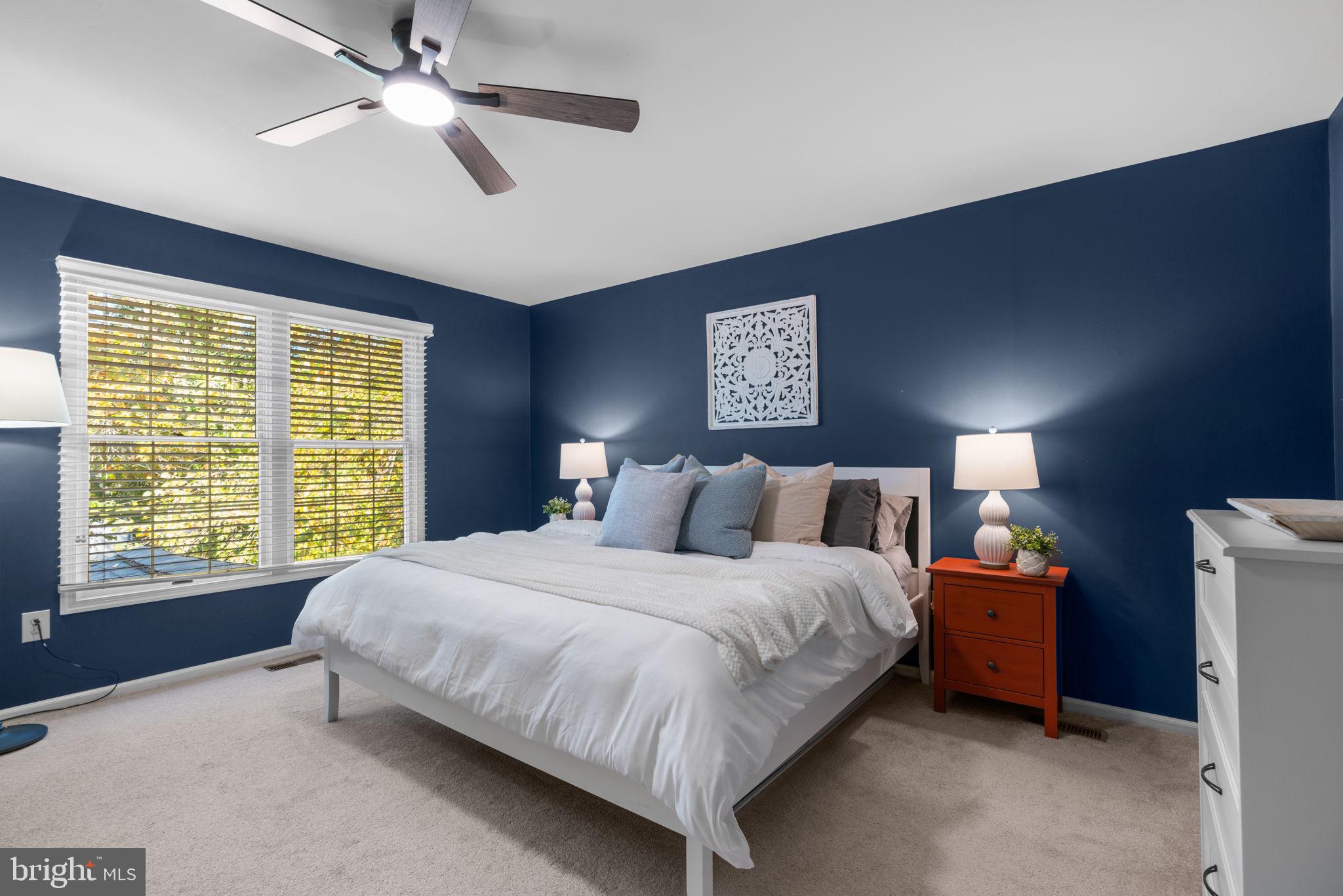 HUNT MEADOW - Residential