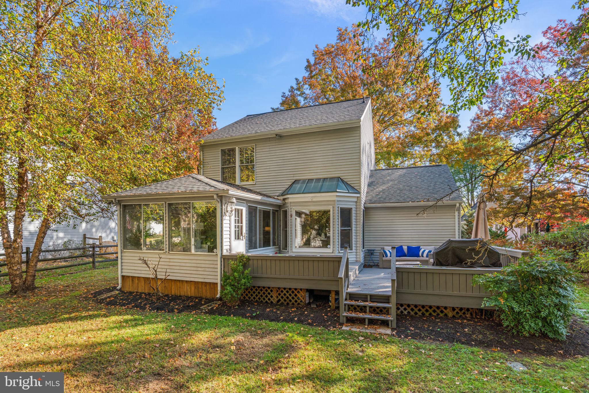 HUNT MEADOW - Residential