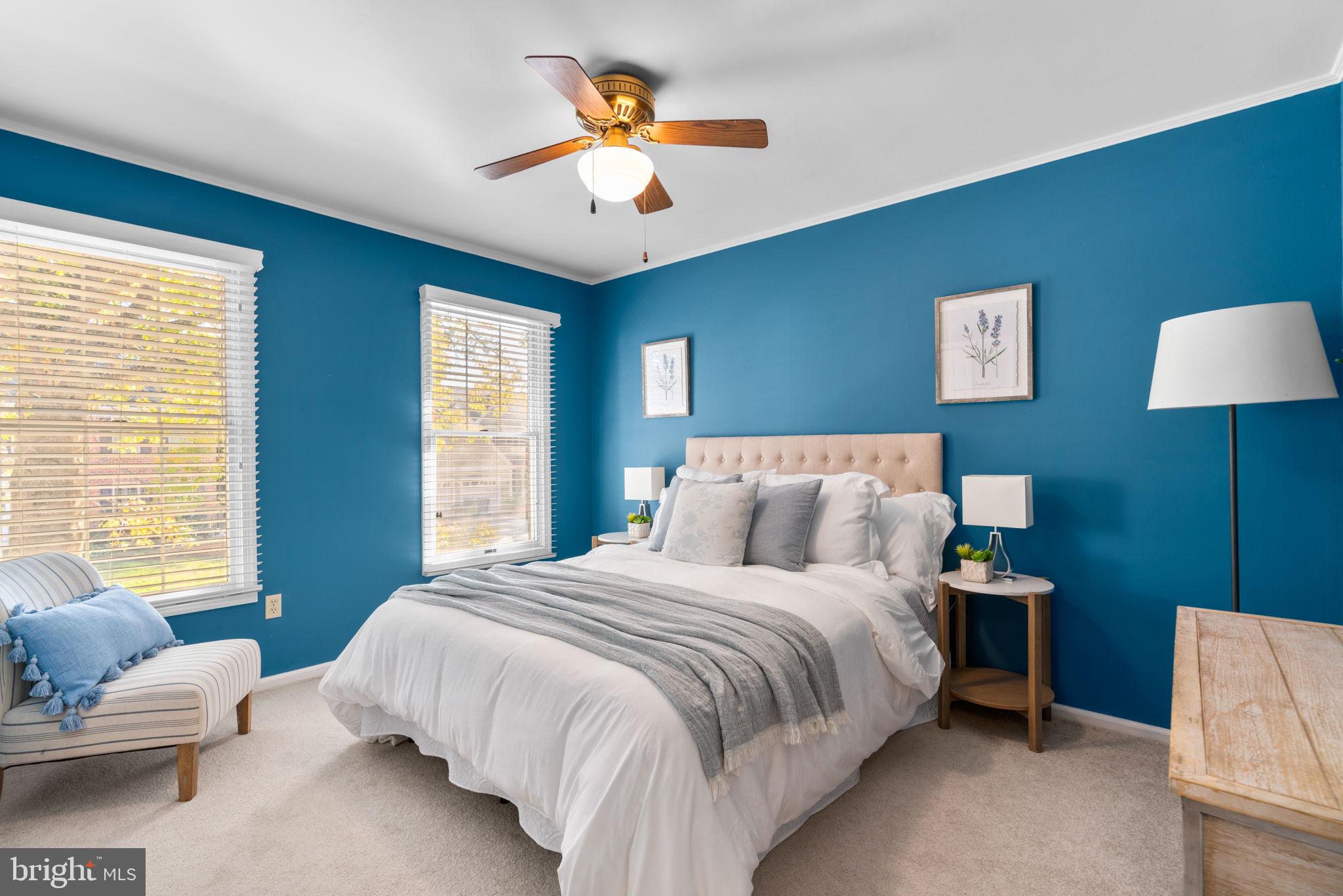 HUNT MEADOW - Residential