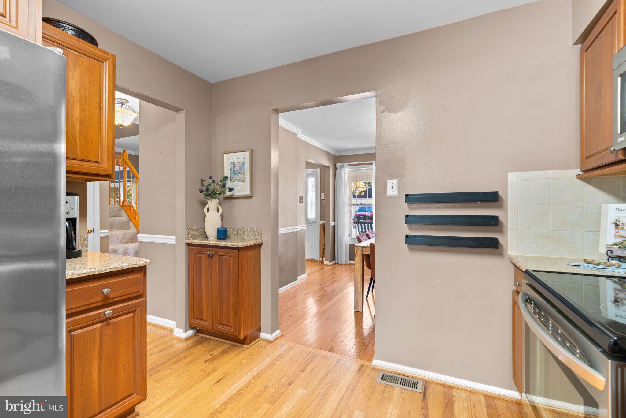 HUNT MEADOW - Residential