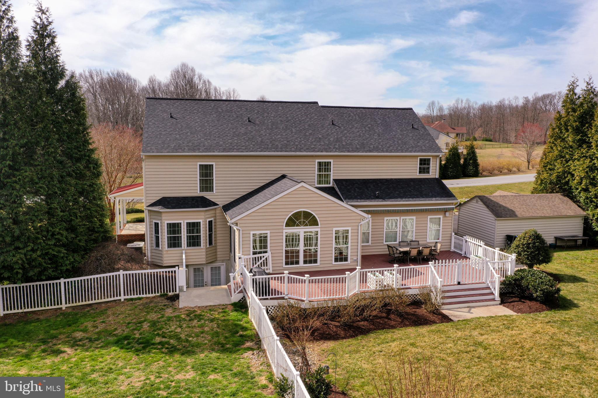 SHERLOCK HOLMES ESTATES - Residential