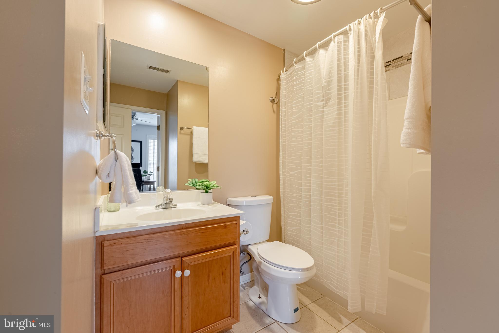 SHERLOCK HOLMES ESTATES - Residential