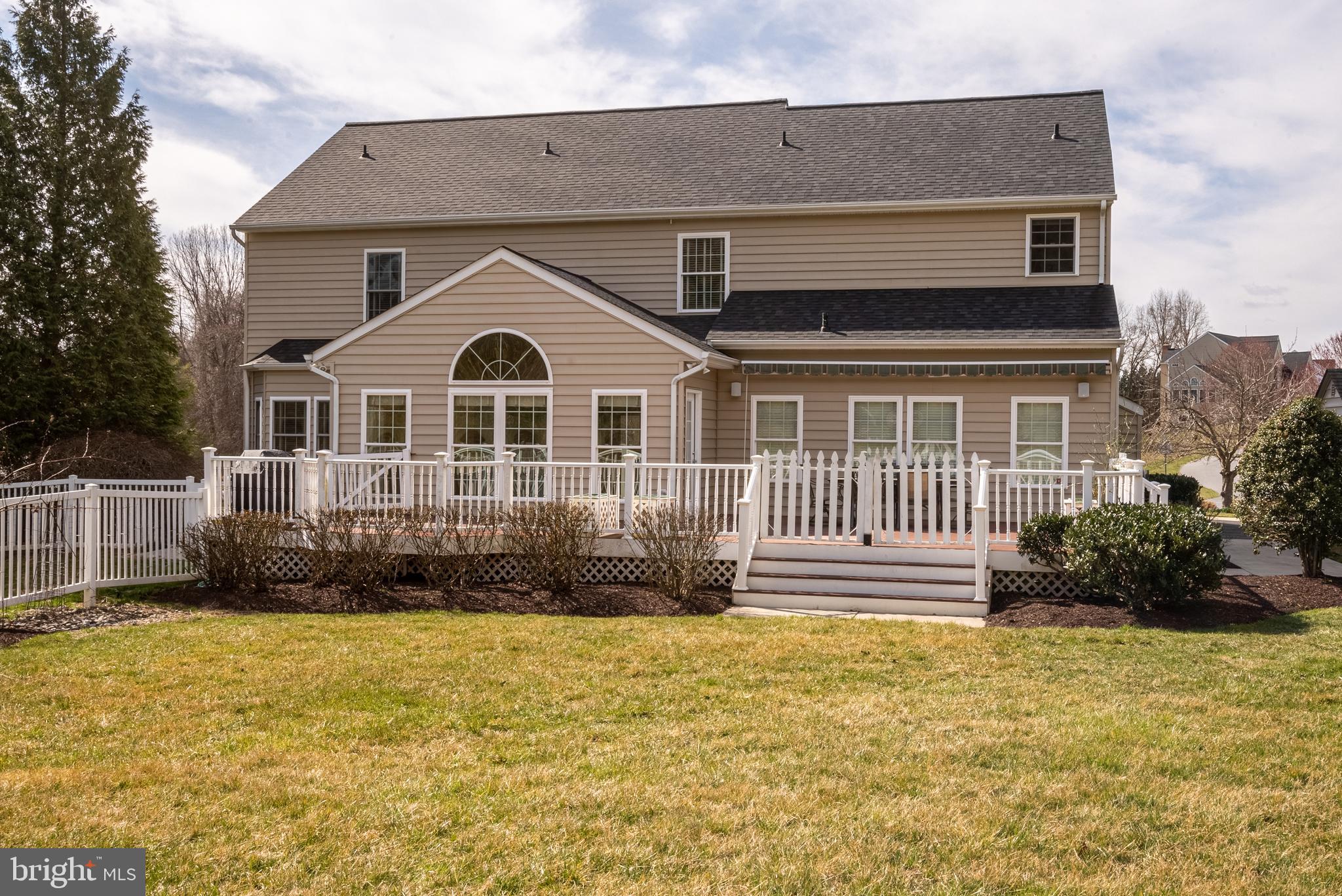 SHERLOCK HOLMES ESTATES - Residential