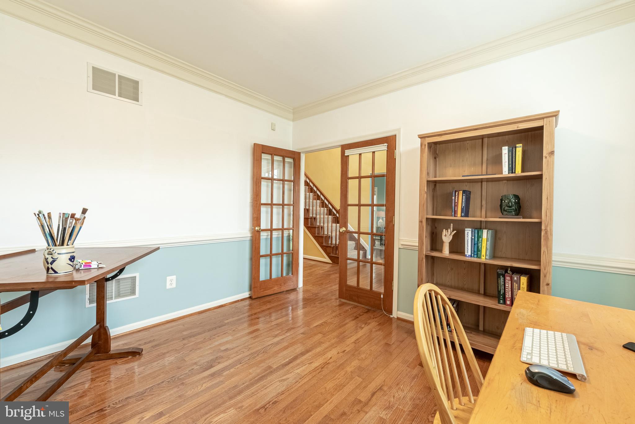 SHERLOCK HOLMES ESTATES - Residential