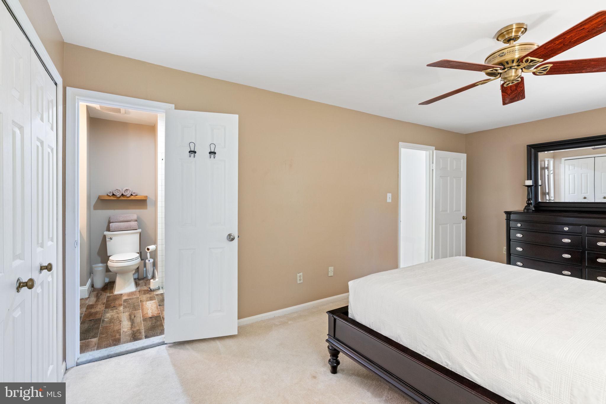 WOODLYNNE COMMUNITY - Residential