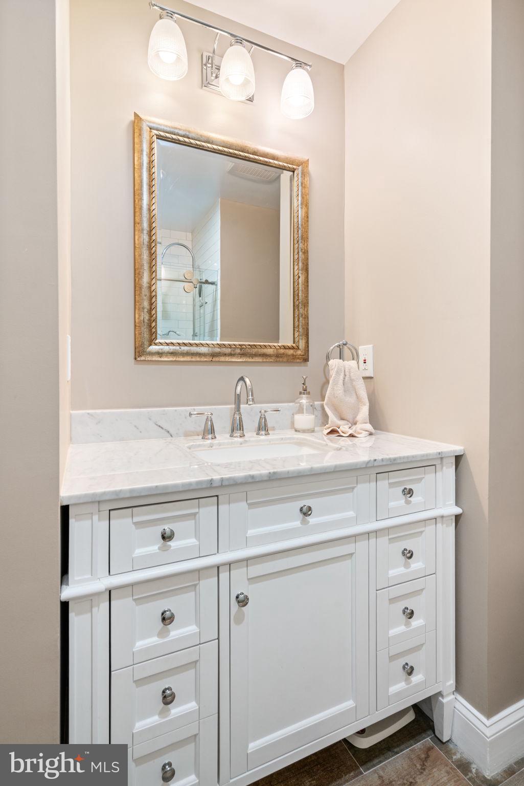 WOODLYNNE COMMUNITY - Residential