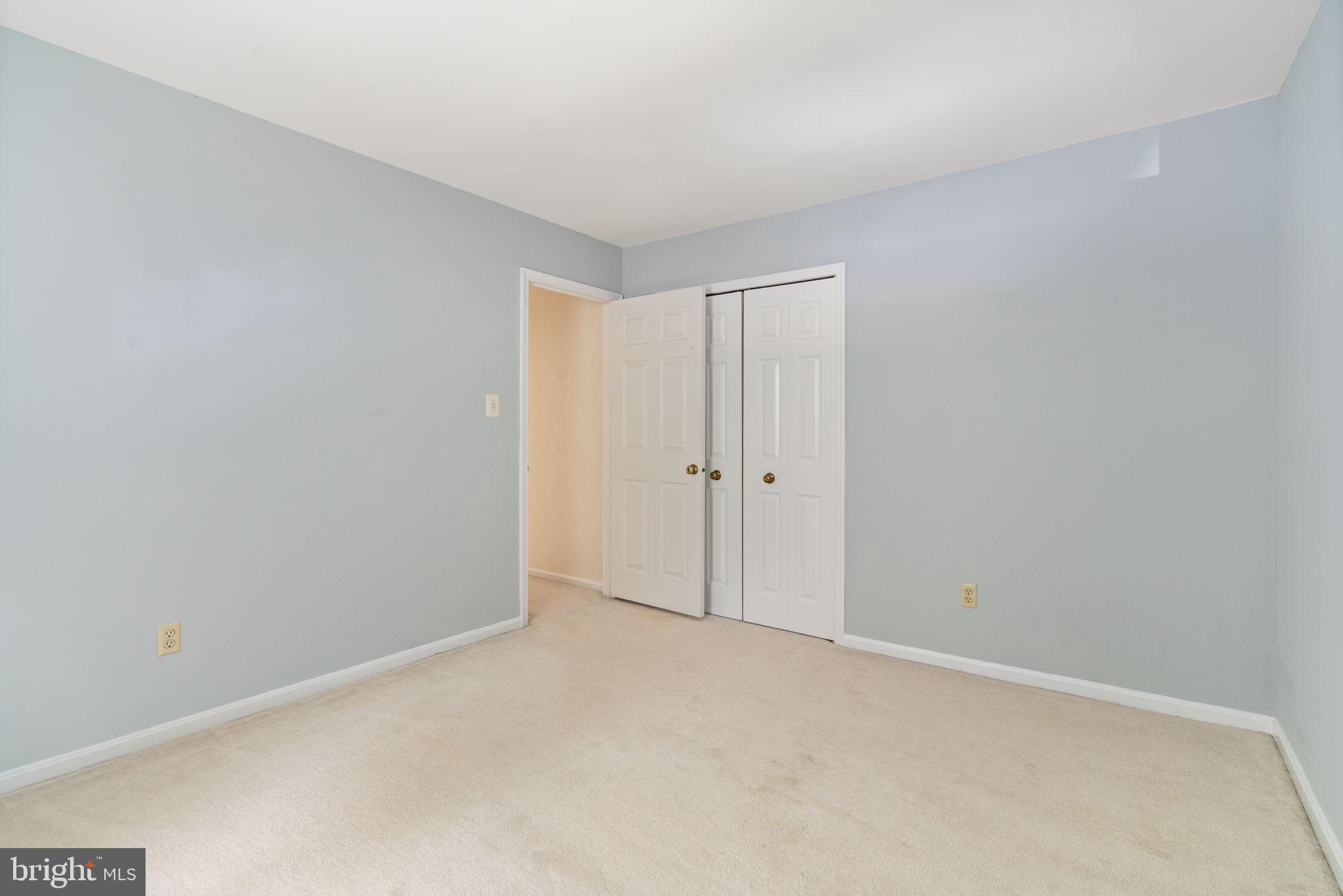 WOODLYNNE COMMUNITY - Residential