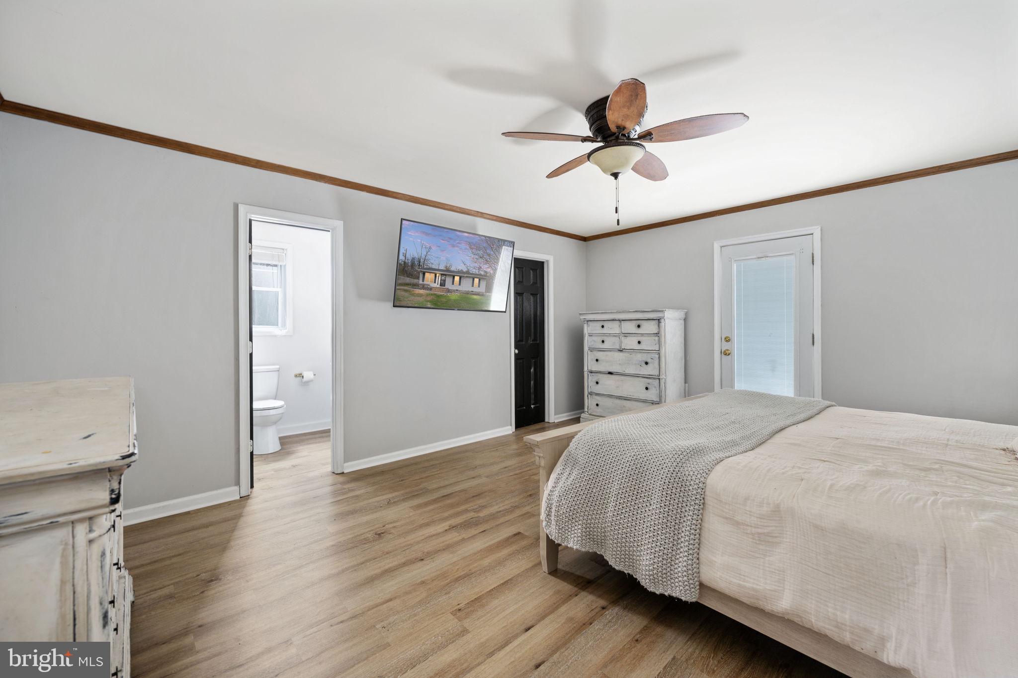 HOLLY ACRES - Residential