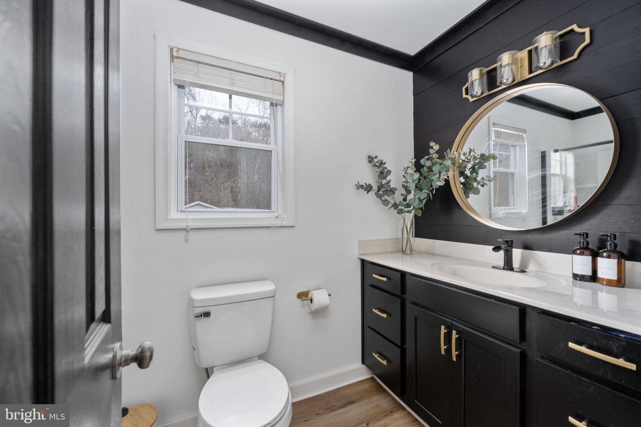 HOLLY ACRES - Residential