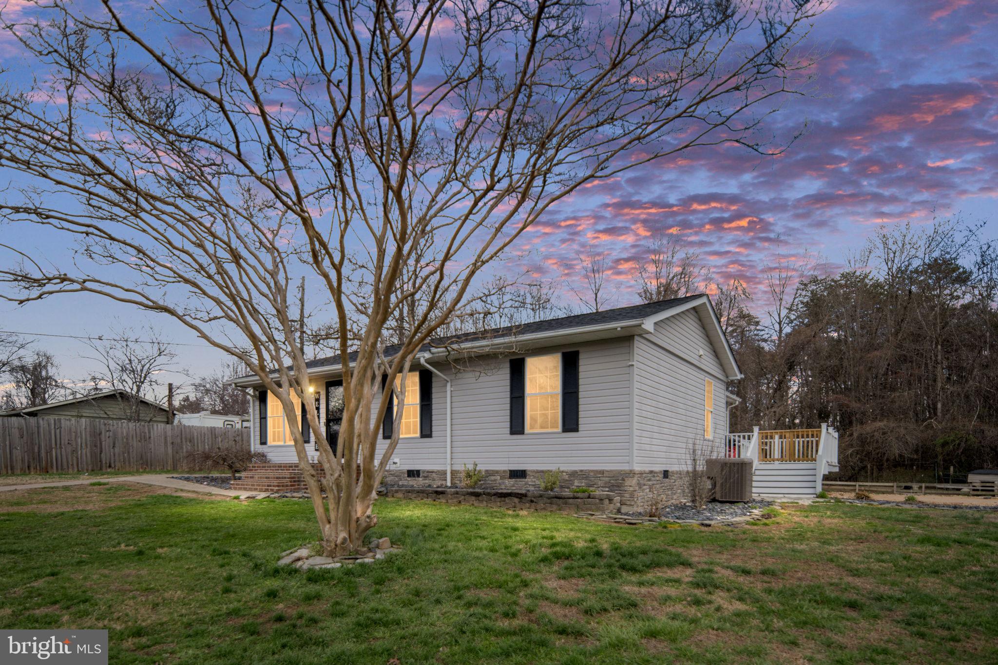 HOLLY ACRES - Residential