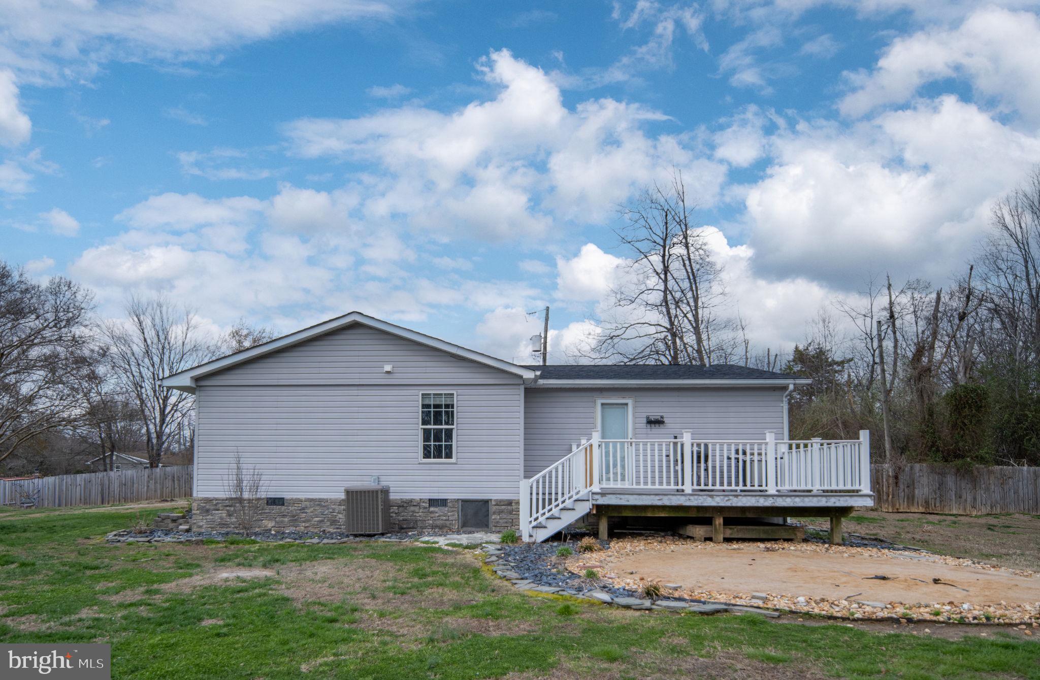 HOLLY ACRES - Residential