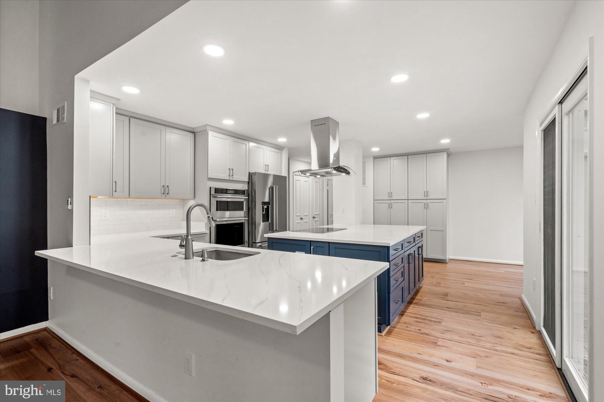 1703 MAPLE HILL PLACE