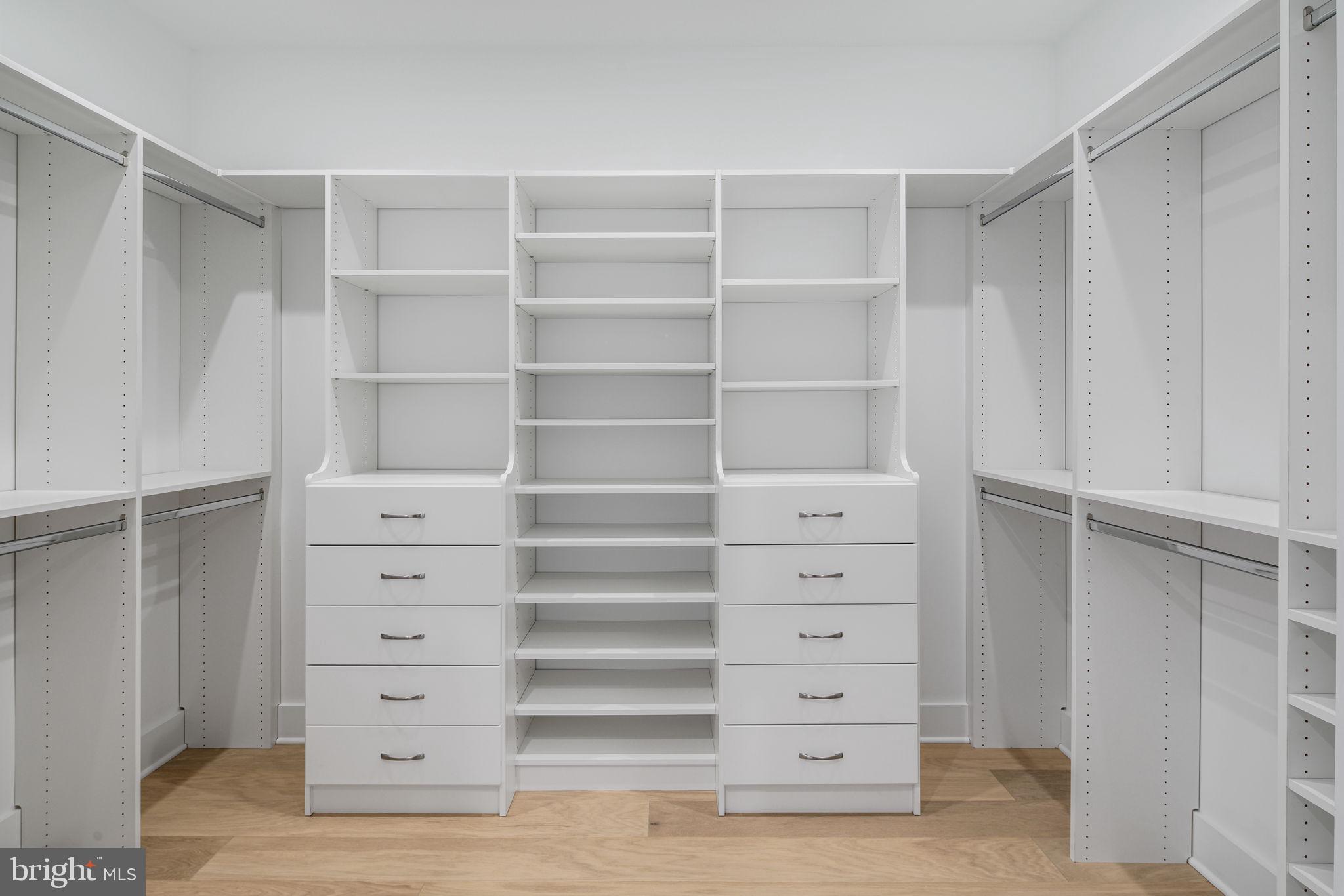 OLD CITY - Residential