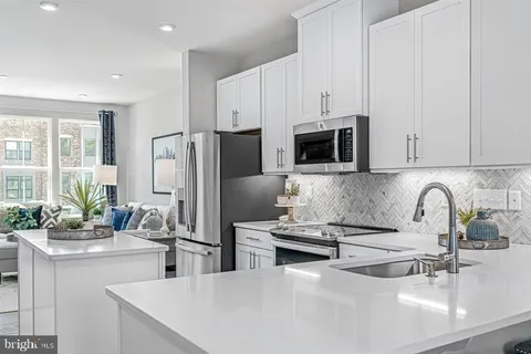 MLS: MDMC2167458