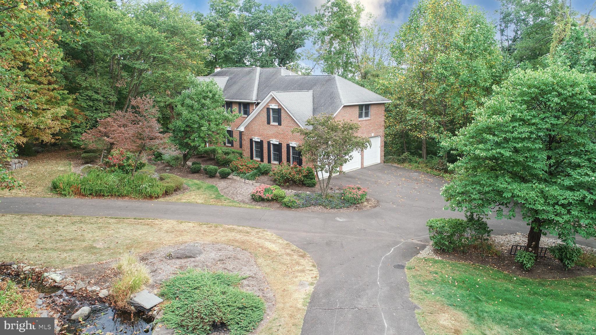 520 JOHANNA DRIVE