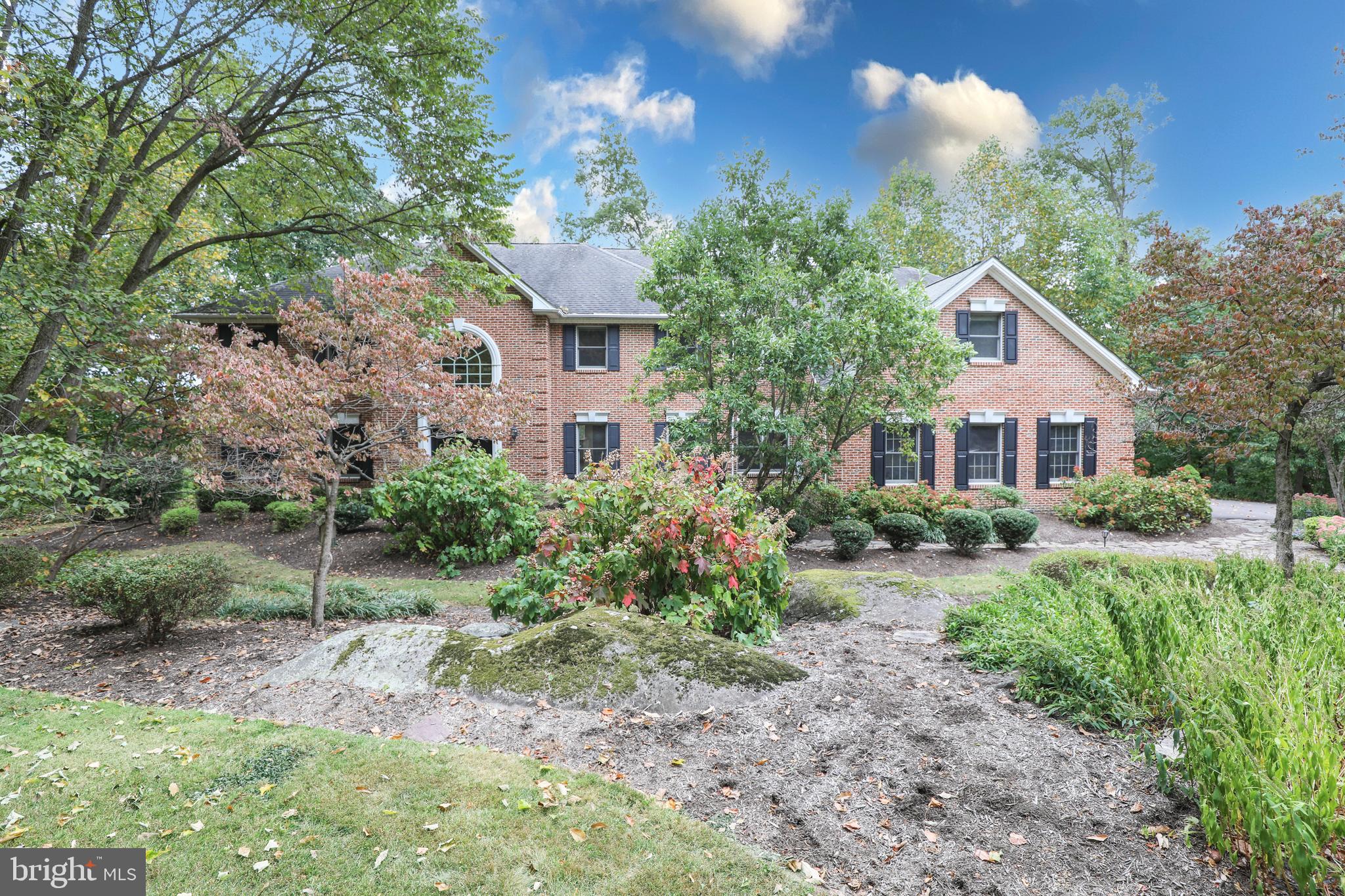 520 JOHANNA DRIVE