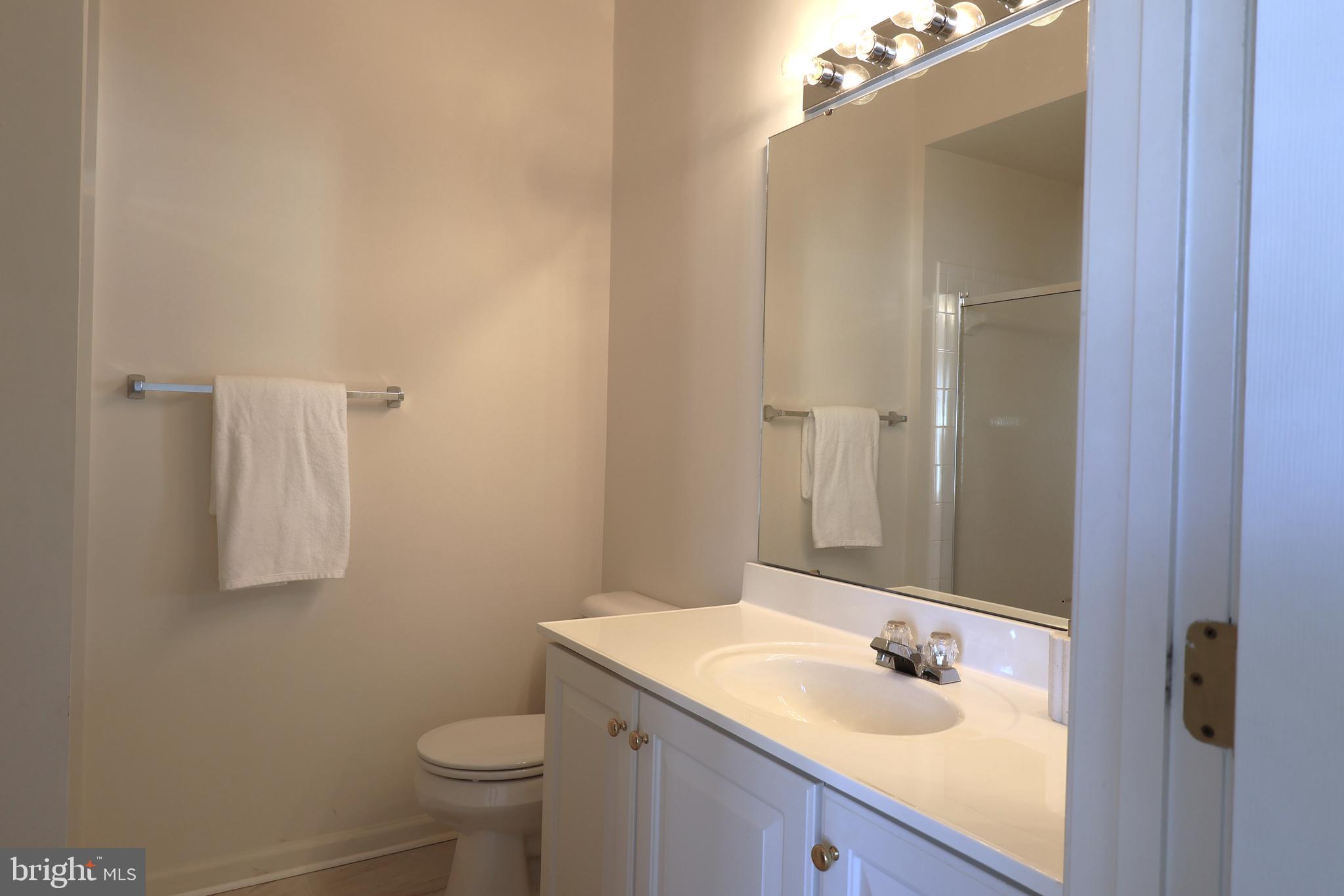 JAPONICA - Residential Lease