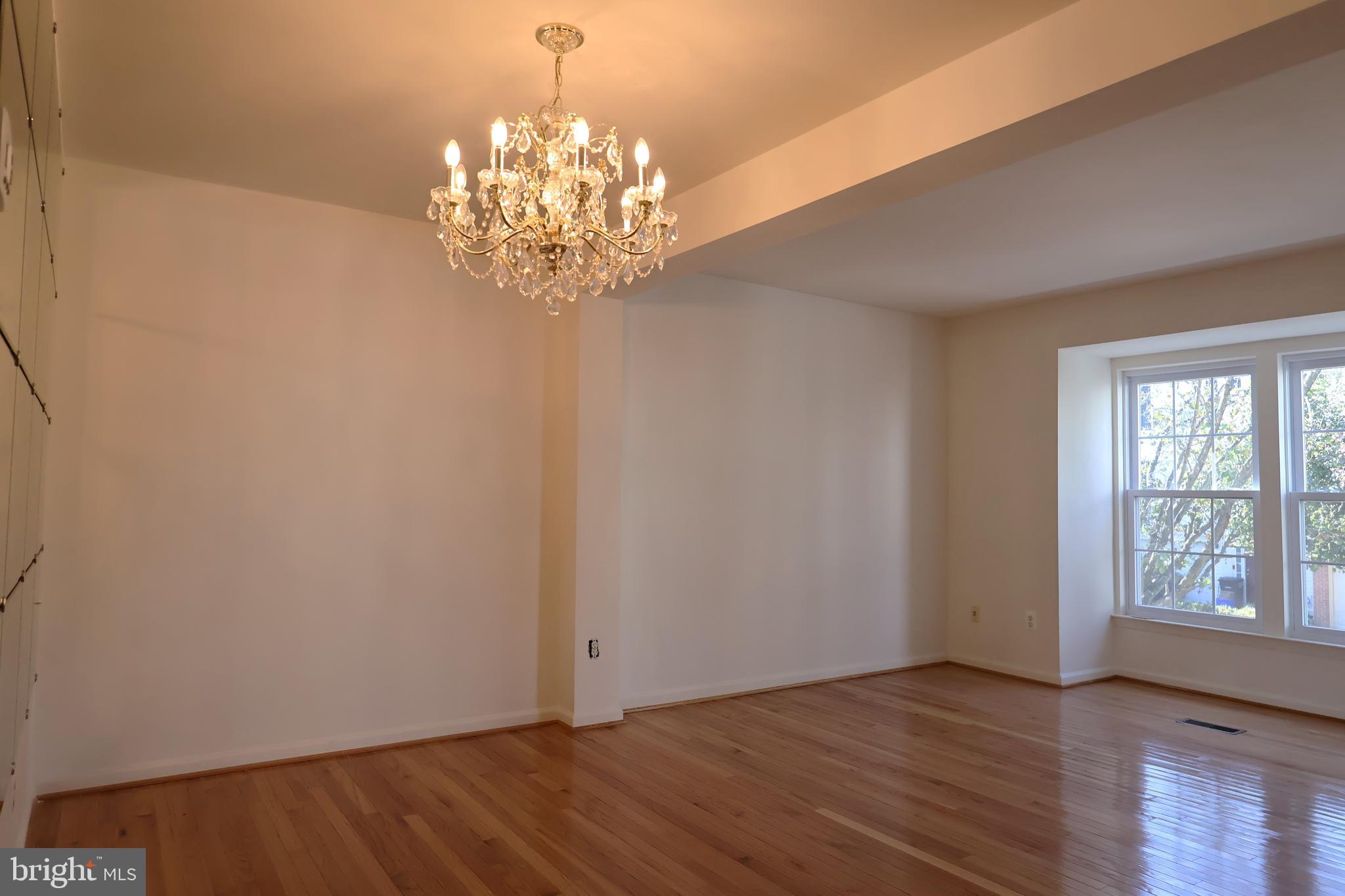 JAPONICA - Residential Lease