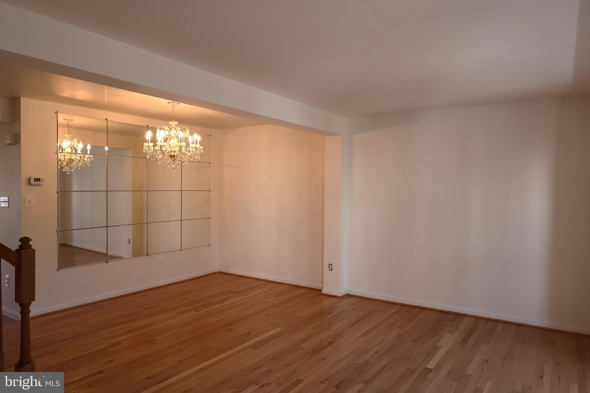 JAPONICA - Residential Lease