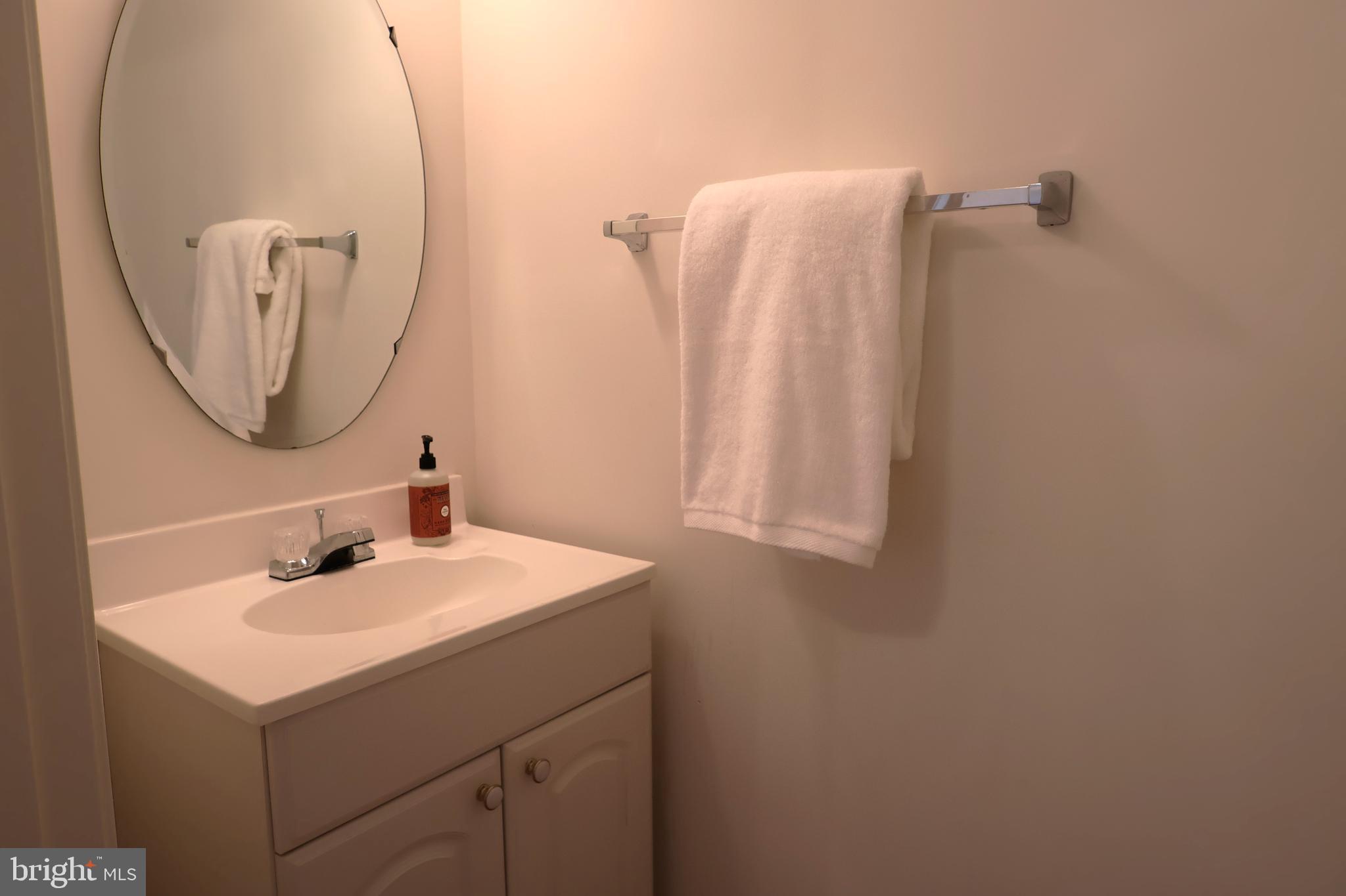 JAPONICA - Residential Lease