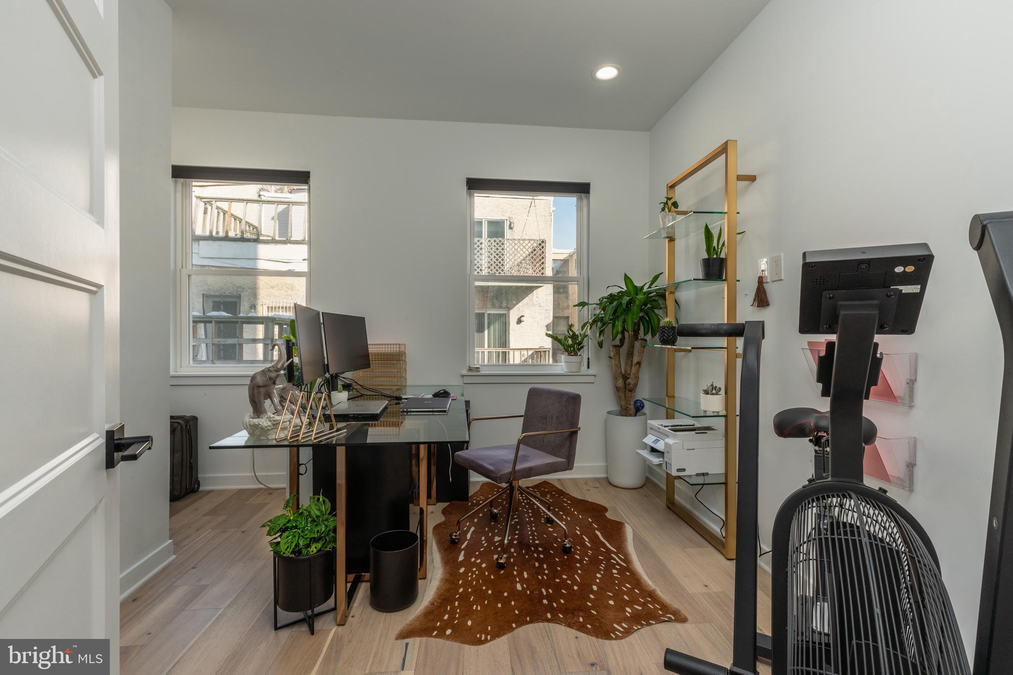 GRADUATE HOSPITAL - Residential