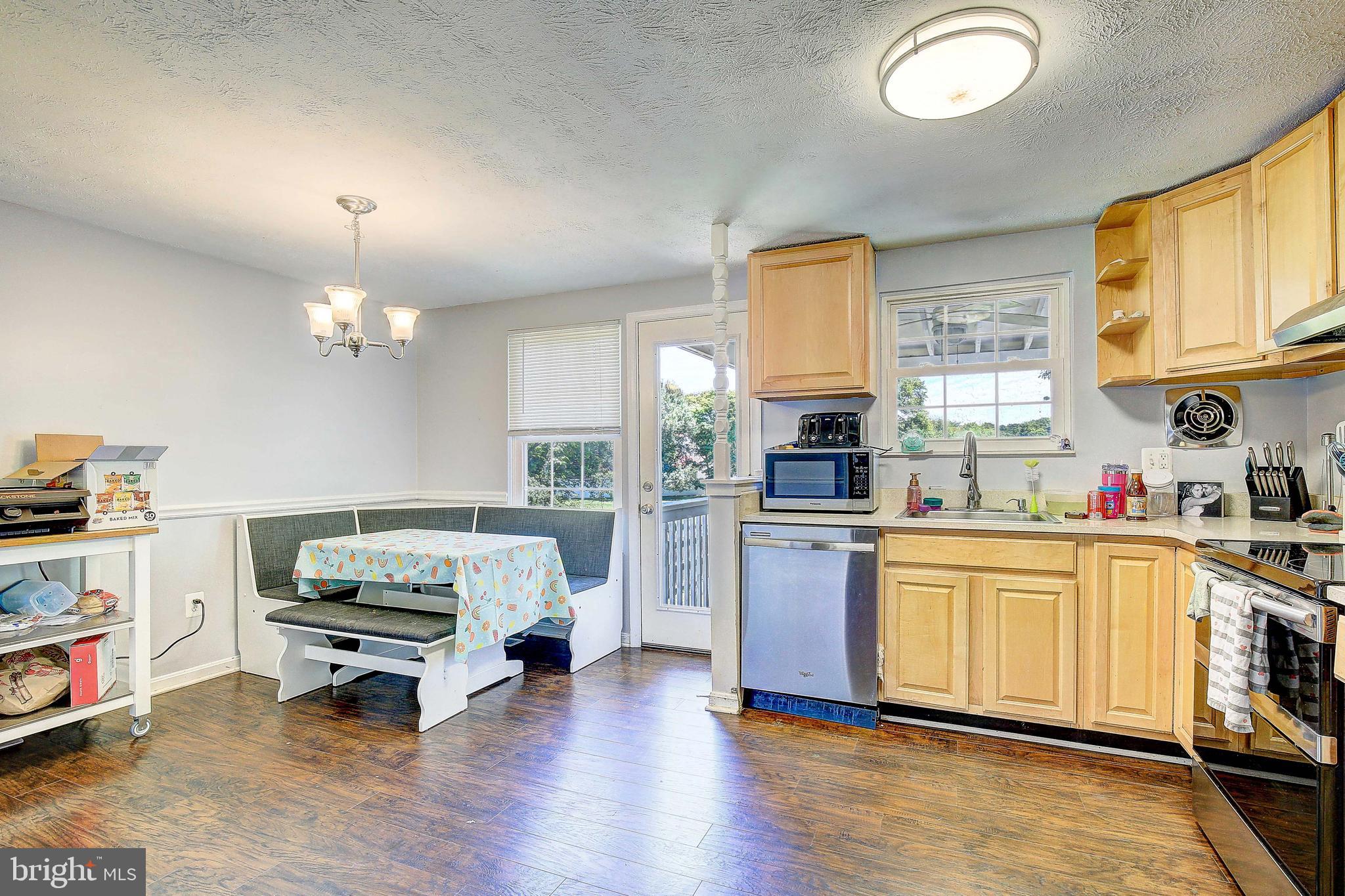 REVELL DOWNS - Residential