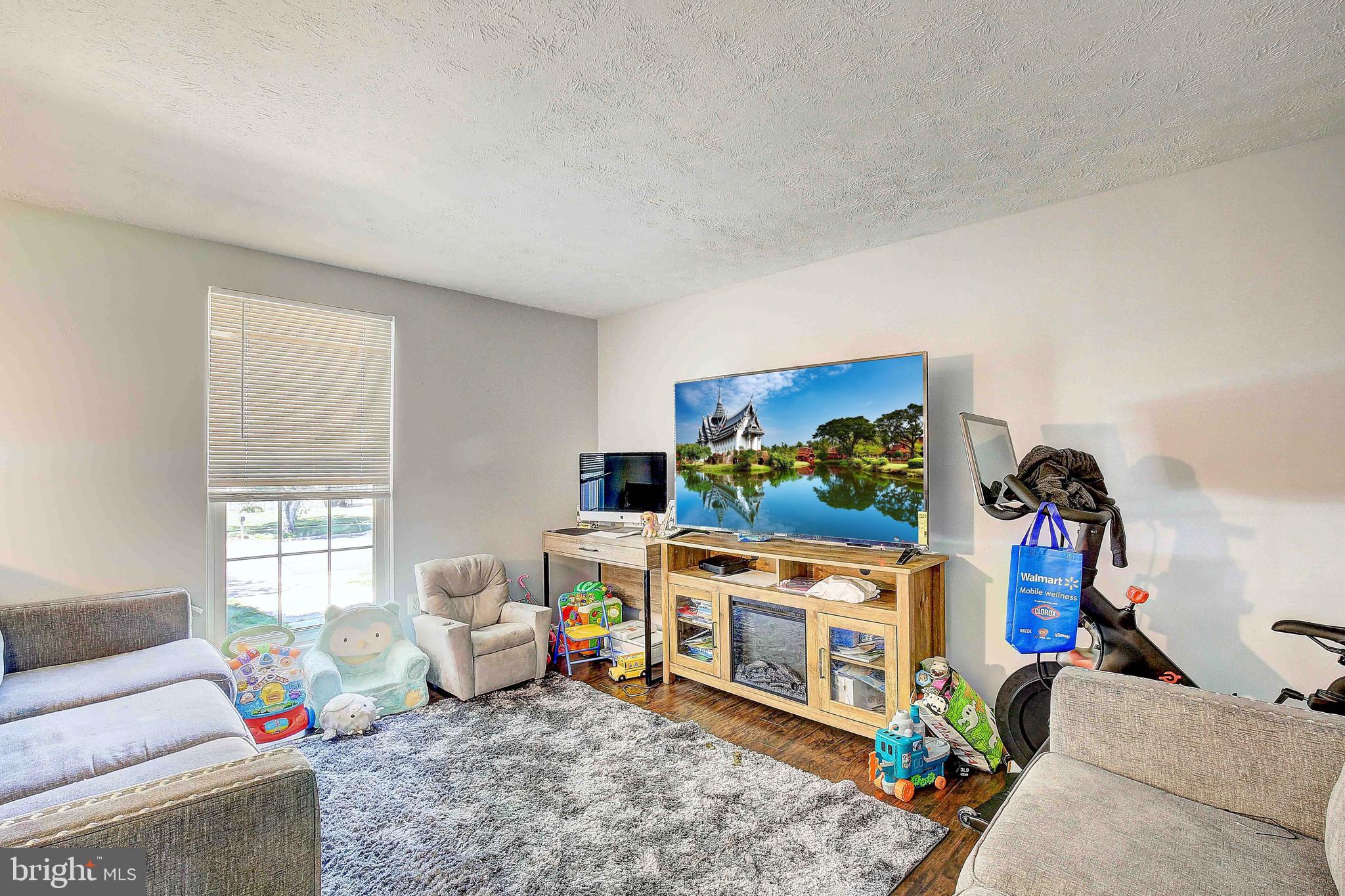 REVELL DOWNS - Residential