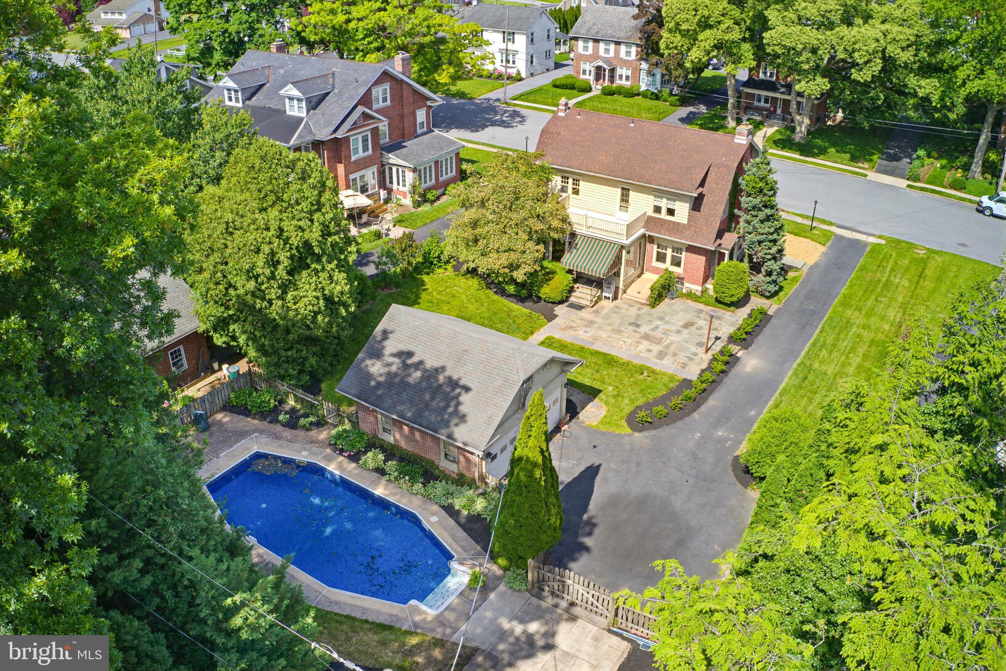 8 MAYFIELD DRIVE