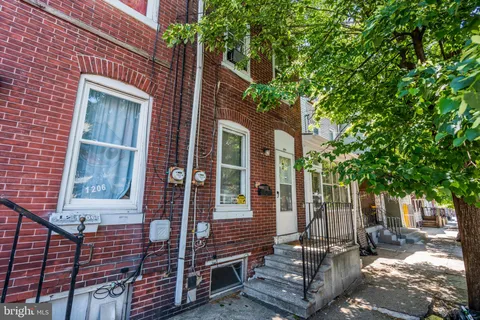 1208 Chestnut Avenue, Trenton, NJ MLS: NJME2076998