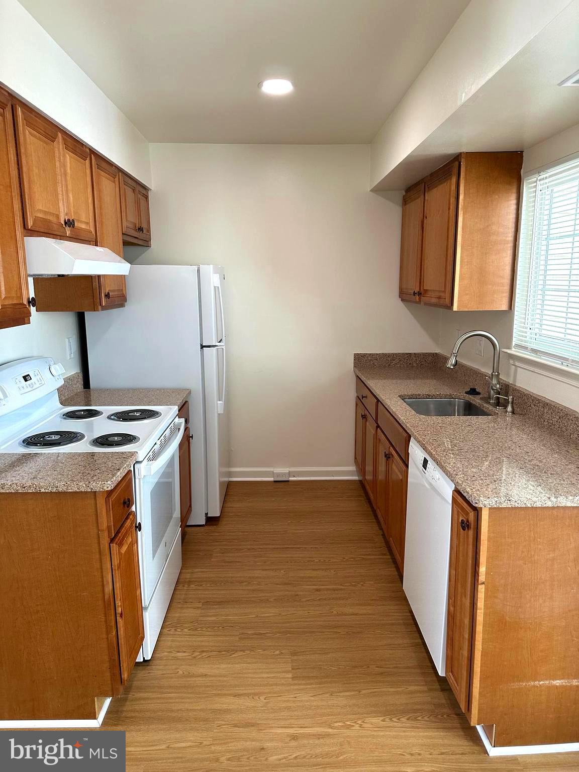 PROVIDENCE VILLAGE - Residential Lease