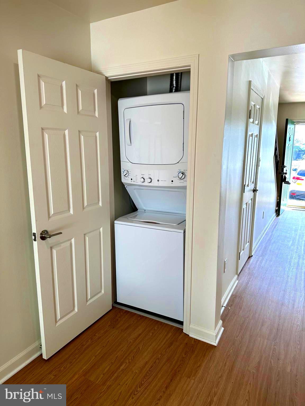 PROVIDENCE VILLAGE - Residential Lease