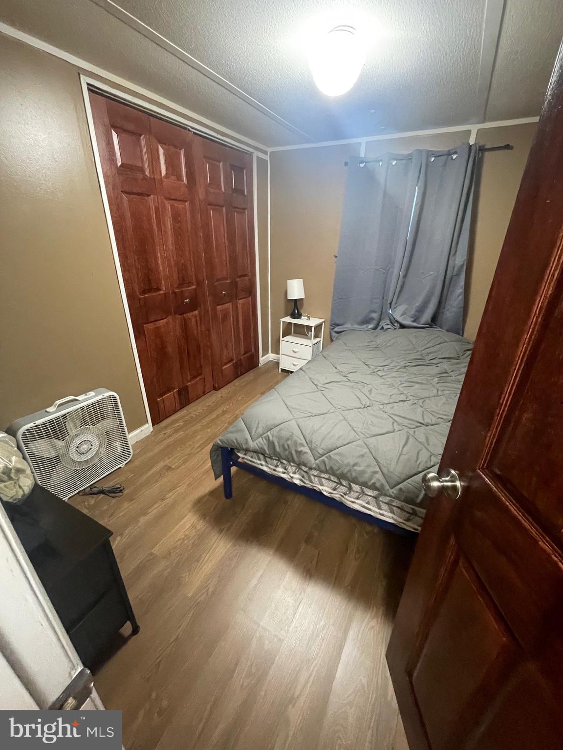 COUNTRY MEADOWS - Residential