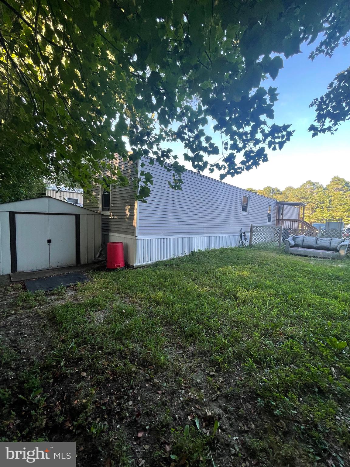 COUNTRY MEADOWS - Residential