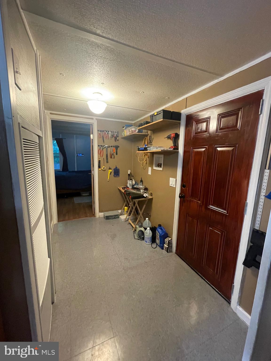 COUNTRY MEADOWS - Residential