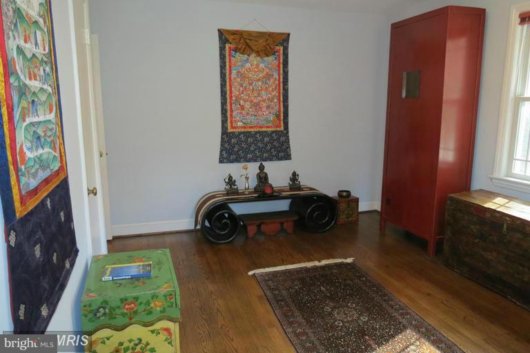 LEE HEIGHTS - Residential Lease