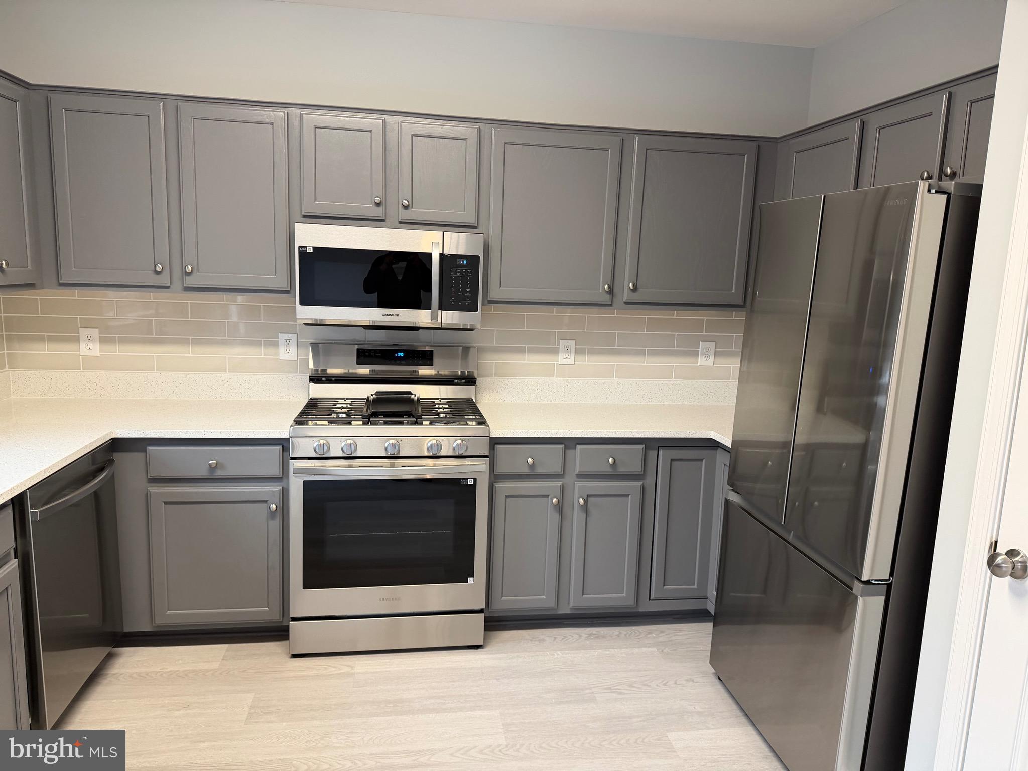 WORTHINGTON WOODS - Residential