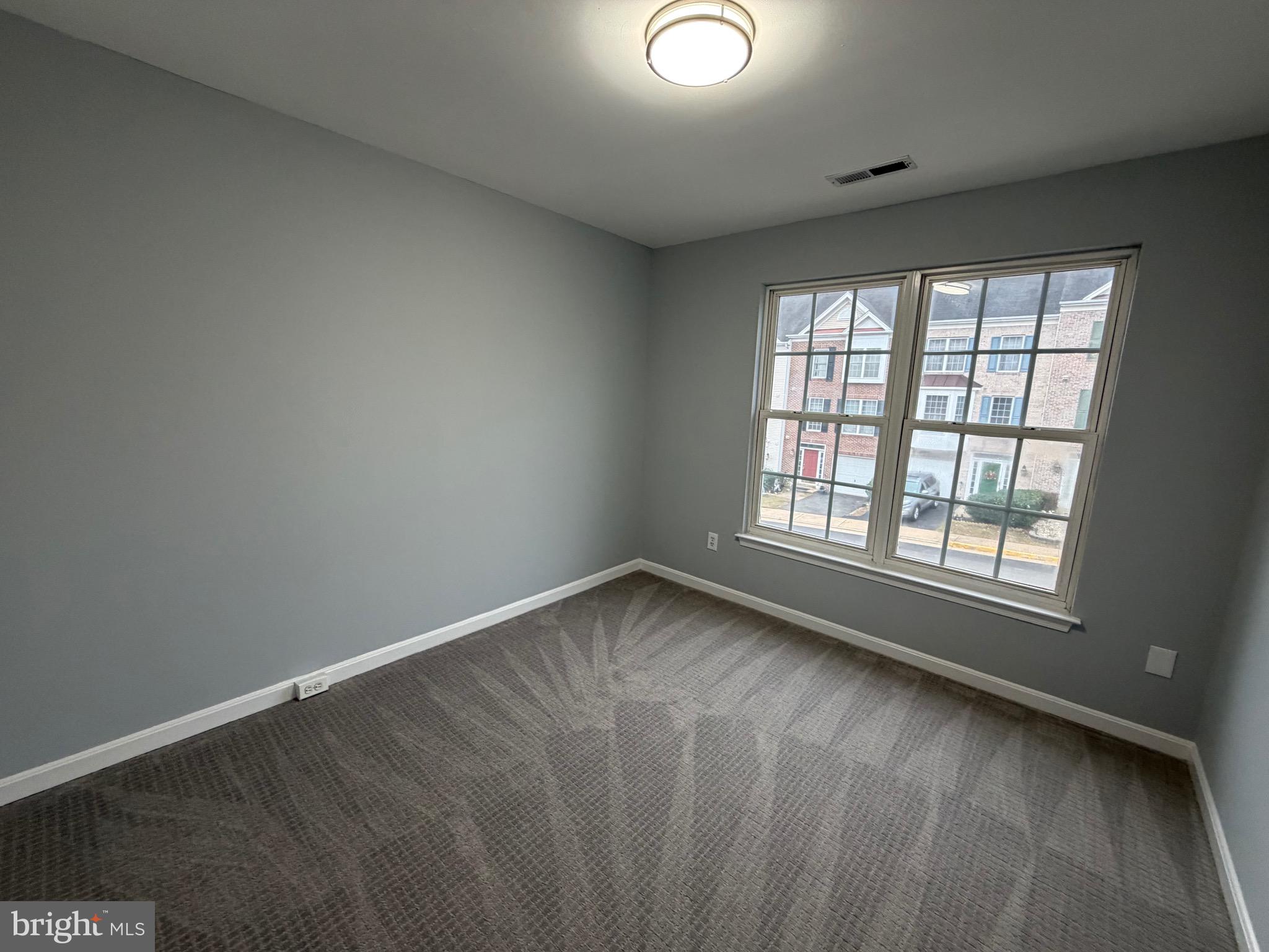 WORTHINGTON WOODS - Residential