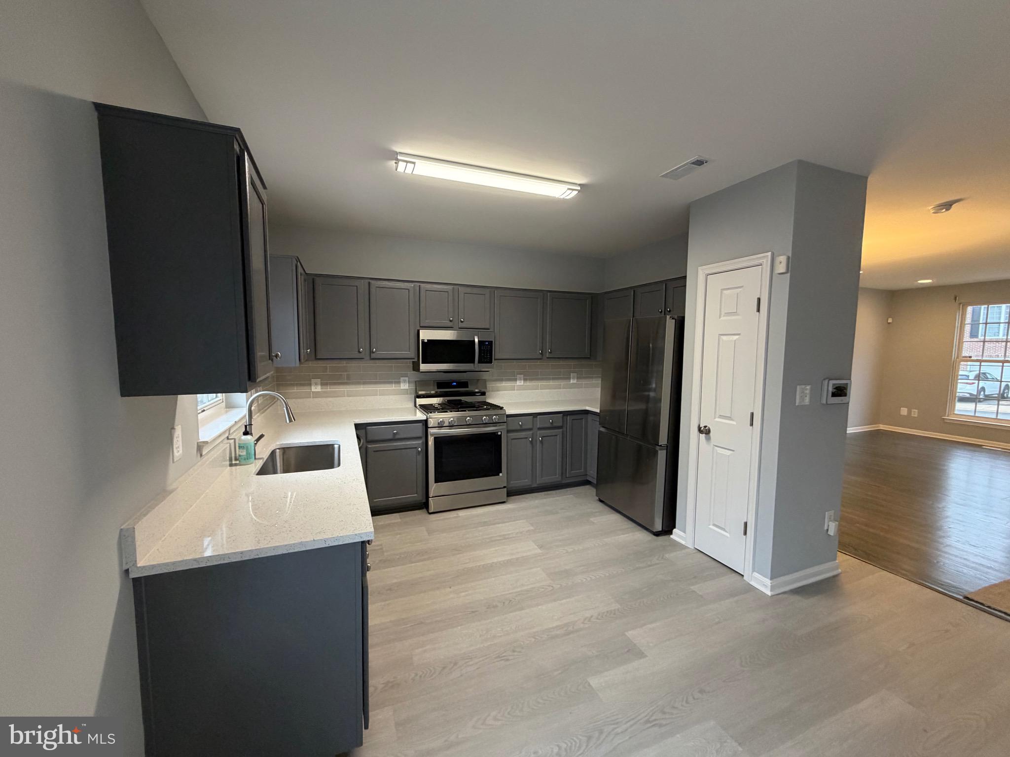 WORTHINGTON WOODS - Residential