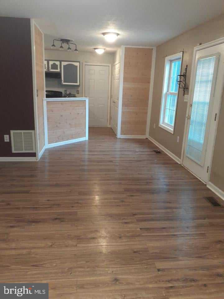 SUMMER HILL - Residential