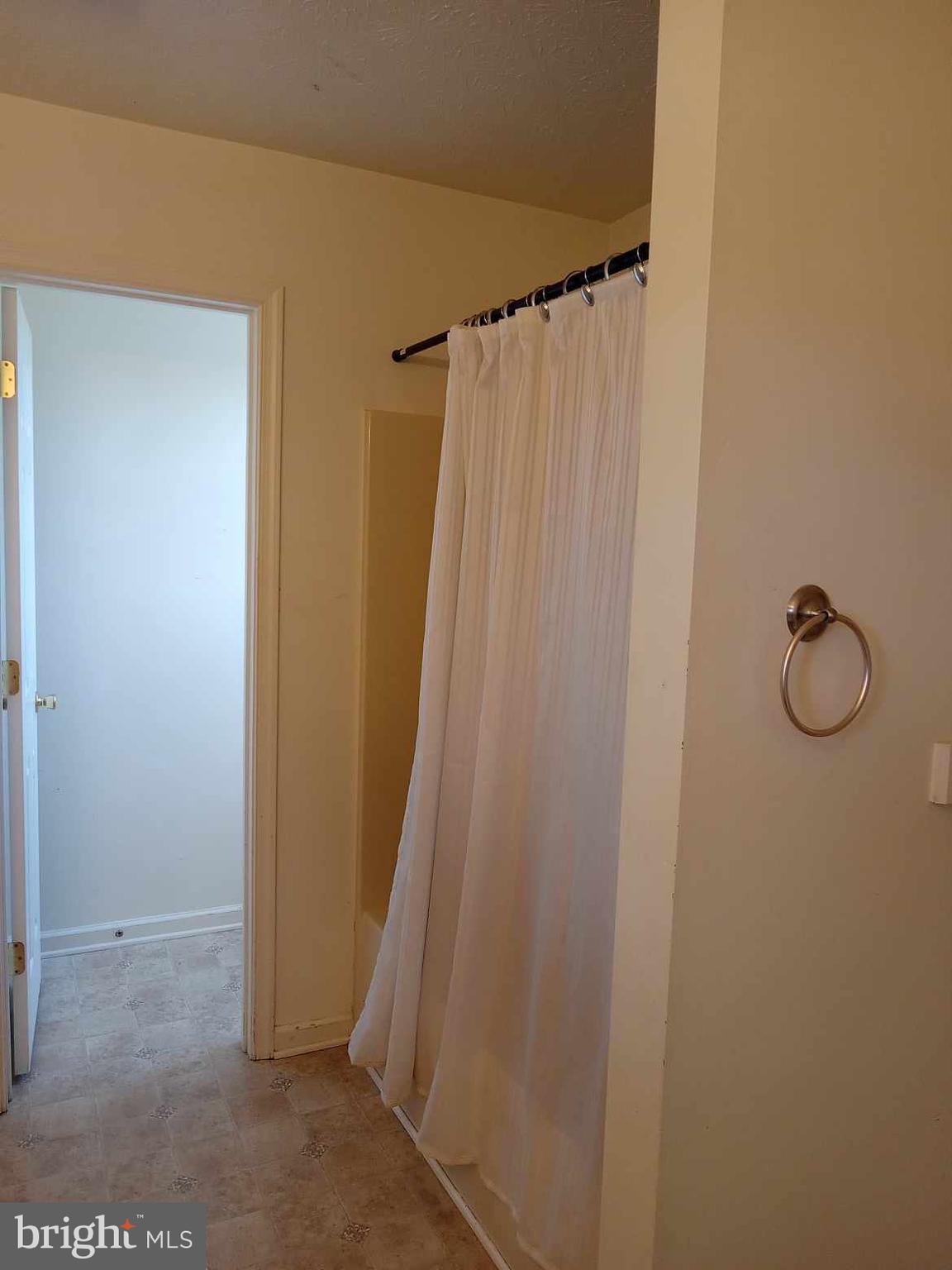 SUMMER HILL - Residential