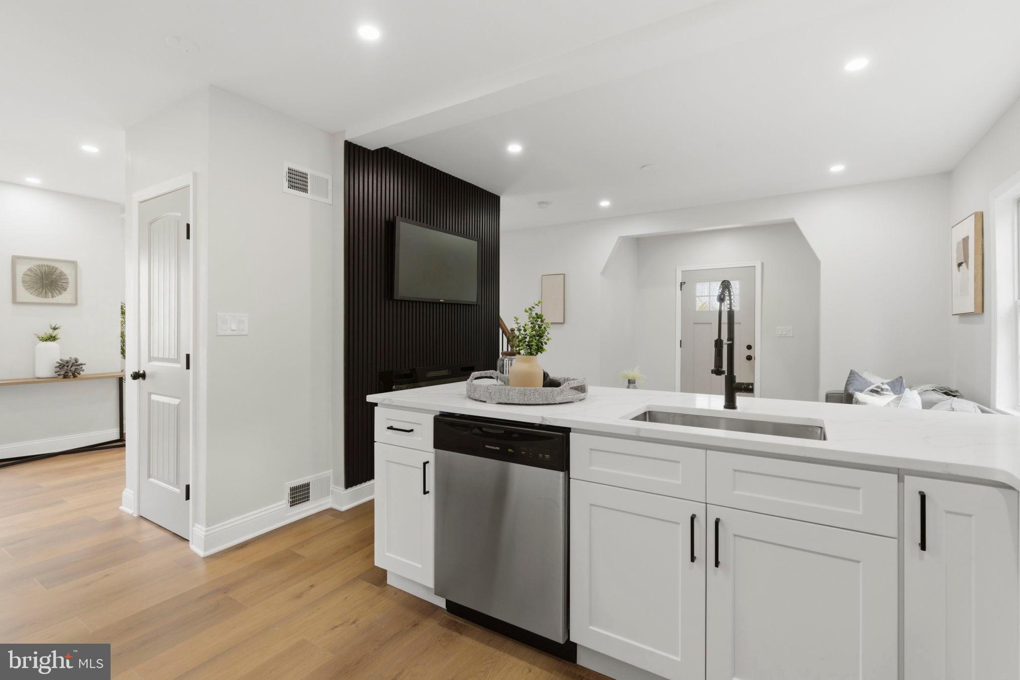 OVERLEA - Residential